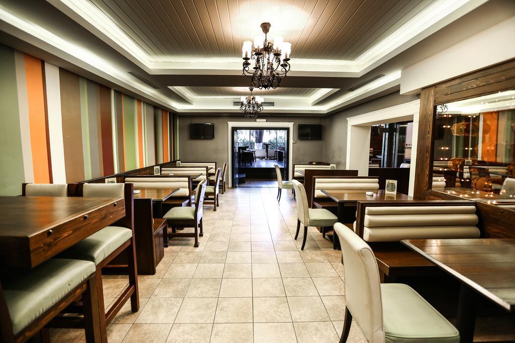 Hisham Hotel Amman Exterior photo